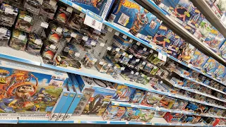 Let's check the Smyths Toys Aachen for Diecast Cars Diecast Hunting in Europe!