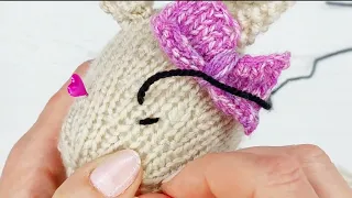 23 Adding Sleepy eyes - Knitted Bunnies - Learn to knit with Wee Woolly Wonderfuls