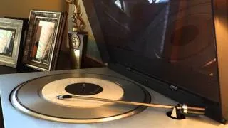 David Bowie - "Where Are We Now" - B&O Beogram 1800 (Record Store Day 2013)