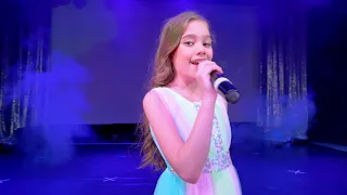 "Если ты крылат" исполняет Вероника Луговцова, 9 лет. Май 2021, Молодёжный театр эстрады