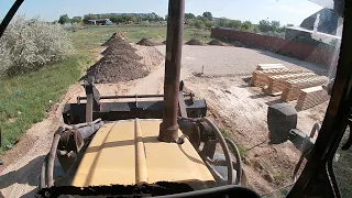 Укрепление почвы для заезда спецтехники на стройплощадку.