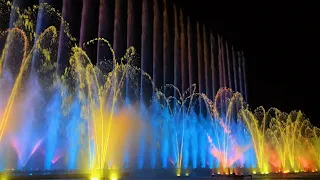 LONGWOOD GARDENS Illuminated Fountain Show Up-Close 4K