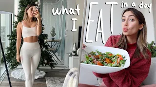 What I Eat In A Day! + a FULL WORK DAY! Vlogmas Day 11!