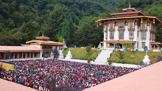 H.H Kenting Tai Situpa, Vajra Kilaya empowerment at Venerable Zuri Rinpoche's Monastery.