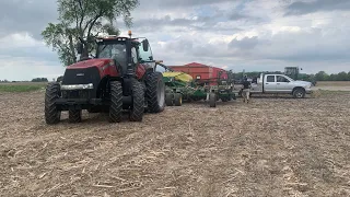 ￼Planting a 220 acre field and fun times ￼