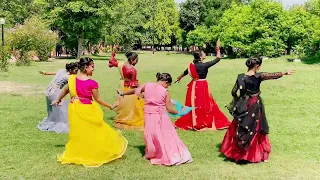 Udi Udi Jaye | Raees | Shahrukh khan , Mahira khan | Nritya Kala Kendra | Surabhi Pandey