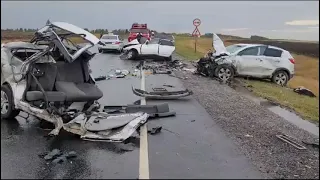 В аварии на саратовской трассе погибли три человека