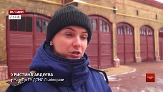 У гаражі львівського перевізника згоріла маршрутка