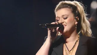 Kelly Clarkson - "Already Gone" - Chemistry - Las Vegas Engagement