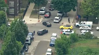 Chicago police officer shot on Near West Side