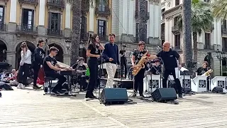 Sant Andreu Jazz Band - Barcelona April 2023 - Claudia Rostey & Edu Ferrer  'S'Wonderful' (Gershwin)