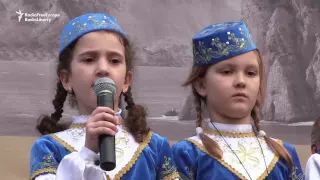 Ukrainians Remember Victims Of Tatar Deportation From Crimea