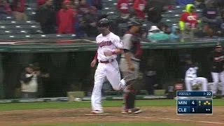MIN@CLE: Lindor delivers two-out RBI single