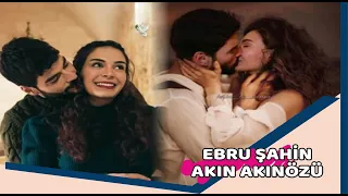 ¡Akın Akınözü miró la cara de Ebru Şahin y de repente la besó!
