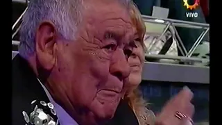 RECORDANDO A ARMANDO MARADONA CON LA MANO DE DIOS EN SU PROGRAMA "LA NOCHE DEL 10"