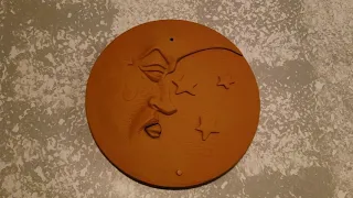 Gemmy Singing Moon Plaque (Terracotta)