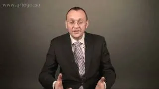 Женщина на деловой встрече. Рукопожатие. А. Новик