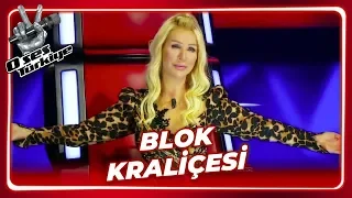 Funny Moments of the Woman to Whom is not turned | The Voice Turkey