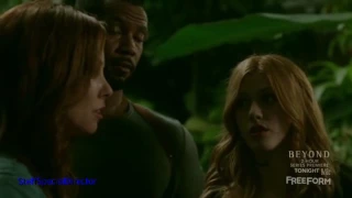 Shadowhunters 2x01 ~ Jocelyn finds out Simon is a Vampire