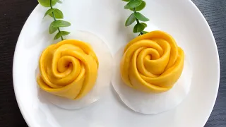 Rose Shaped Pumpkin Steamed Buns