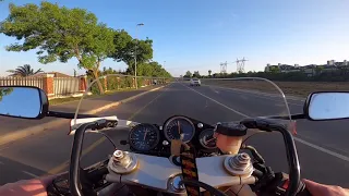 Suzuki RGV250SP VJ22 Lav Mic Test - Quick Squirt