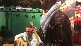 18/9 -16 Mdou Moctar @ Janssons Musik, Uddevalla, Sweden Guitar workshops tuareg desert blues