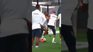 Kimpembe in action ‼ #shorts #football #skills