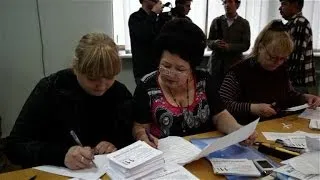 Donetsk prepares for disputed referendum
