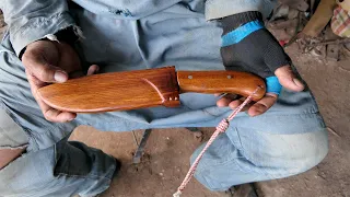 Beautiful work ! Full processes of making a knife and wood sheath