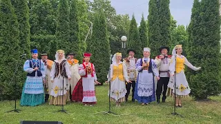 Песня "Дранiкi". Ансамбль "Скарыначка"