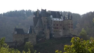 Замок Эльц в Германии.Burg Eltz, Rheinland-Pfalz, Deutschland