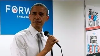 Emotional Obama sheds tears as he thanks campaign team