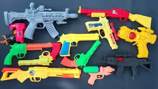 Mencari Mainan AK47 gun, M16 weapon, Glock pistol, Shotgun, Cowboy pistol, Revolver, Sniper Rifles