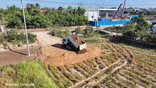 Wonderful new project has just started pouring soil from the side of the road to people's houses