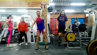 Snatch with 28kg 225 reps in 10 minutes