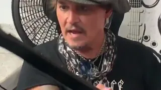 Johnny depp having fun in backstage of hollywood vampires concert