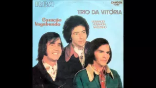 Trio da Vitória - Vivendo Longe do Meu Bem (1973)