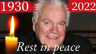 7 Minutes Ago/HEARTBREAKING!  Sad News About Robert Wagner As He Confirmed To Be...