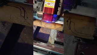 Rownd CNC Lathe - Laser Engraving