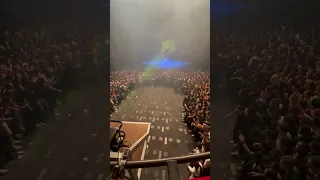 Pogo sur Sensation de Houdi à son Olympia