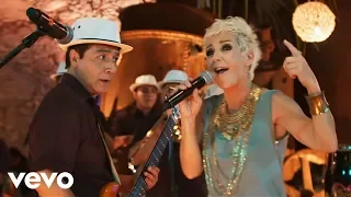 Los Ángeles Azules - Me Cuesta Tanto Olvidarte ft. Ana Torroja (Live)