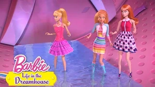 Atrapadas en el armario👚🎀 | Barbie Life In The Dreamhouse |  Barbie en Español Latino