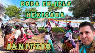 Muy Tradicional BODA en La ISLA de JANITZIO, en Michoacán, México