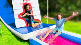 Wir rutschen durch UNMÖGLICHE SLIME FORMEN! (mit Airtrack SCHLEIM POOL!)