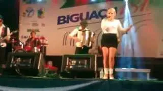 BIA VIANA -"Doidaça"- Festa Biguaçu 181 Anos-2014