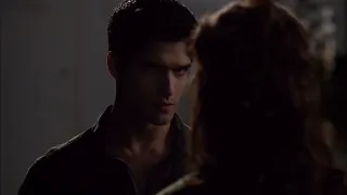 Scott run in to Allison and Lydia show Scott the mark when Stiles look for condom | Teen Wolf 3x02