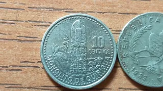 ГВАТЕМАЛА Монеты - Монета с индейскими постройками и артефактами