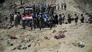 Ирак: в Тикрите находят одно массовое захоронение за другим