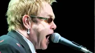 #12 - I'm Still Standing - Elton John - Live SOLO in Karlstad 2004