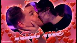 Harry Styles & James Corden kiss